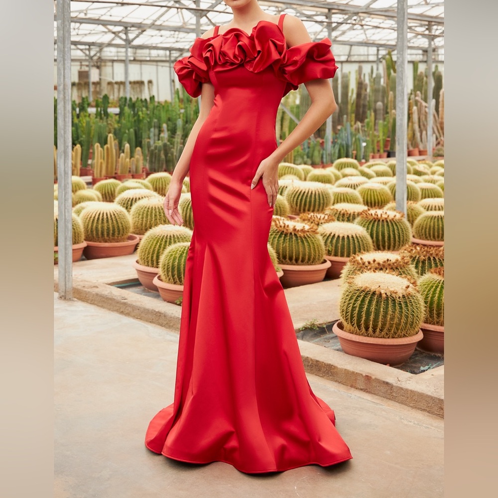 Elegant Red Off-Shoulder Ruffled Maxi Dress